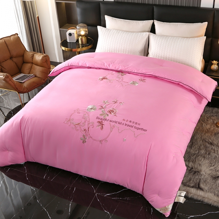 91家纺网 家纺一手货源 找家纺 美伦美铂金尊享专版刺绣被子被芯冬被春秋被夏被手工订花被经典粉