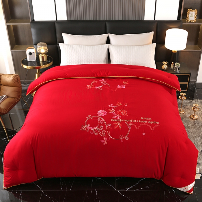 91家纺网 家纺一手货源 找家纺 美伦美铂金尊享专版刺绣被子被芯冬被春秋被夏被手工订花被吉祥红