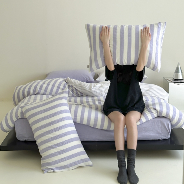 91家纺网 家纺一手货源 找家纺 （总）玛奇朵 2023新款色织双层皱纱-韩系条纹四件套