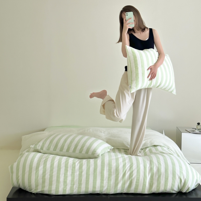 91家纺网 家纺一手货源 找家纺 玛奇朵 2023新款色织双层皱纱-韩系条纹四件套 韩系条纹-青提绿