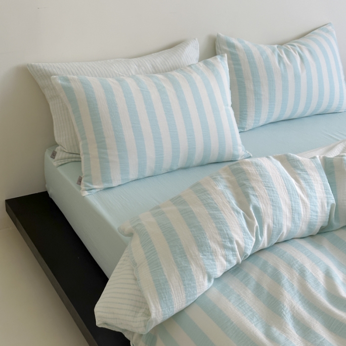 91家纺网 家纺一手货源 找家纺 玛奇朵 2023新款色织双层皱纱-韩系条纹四件套 韩系条纹-蔚蓝