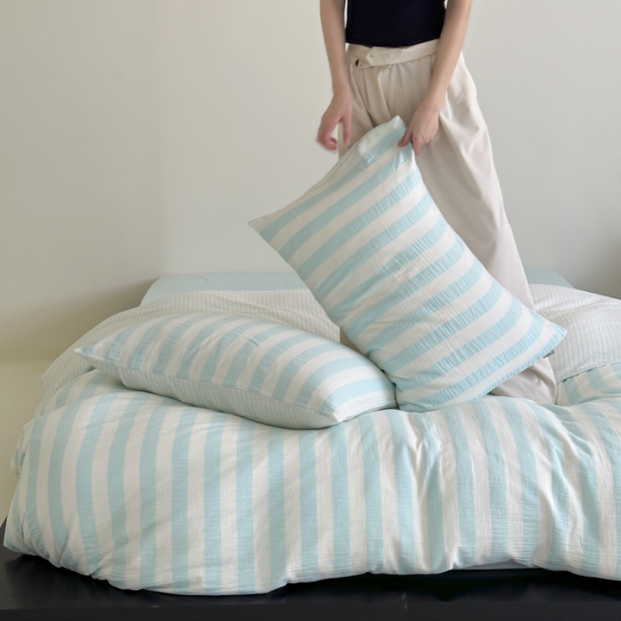 91家纺网 家纺一手货源 找家纺 玛奇朵 2023新款色织双层皱纱-韩系条纹四件套 韩系条纹-蔚蓝