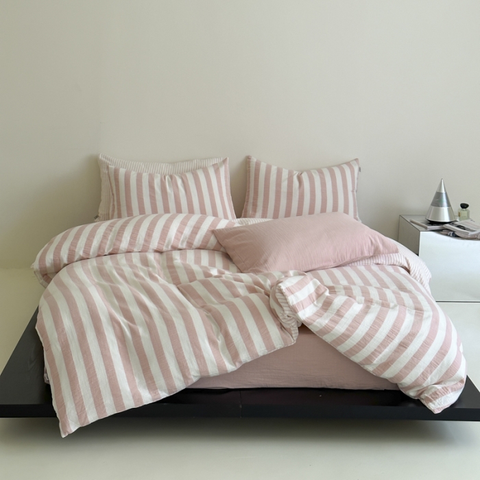 91家纺网 家纺一手货源 找家纺 玛奇朵 2023新款色织双层皱纱-韩系条纹四件套 韩系条纹-雅粉