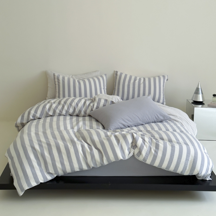 91家纺网 家纺一手货源 找家纺 玛奇朵 2023新款色织双层皱纱-韩系条纹四件套 韩系条纹-月灰