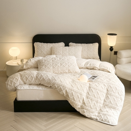 91家纺网 家纺一手货源 找家纺 （总）可恩欣 2025爆款A类塔芙绒牛奶绒床笠四件套单床笠三件套