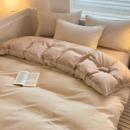 91家纺网 家纺一手货源 找家纺 慕尚 2025新款全棉磨毛印花系列四件套 细条卡其