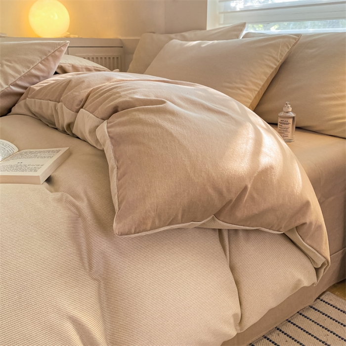 91家纺网 家纺一手货源 找家纺 慕尚 2025新款全棉磨毛印花系列四件套 细条卡其