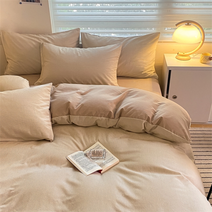 91家纺网 家纺一手货源 找家纺 慕尚 2025新款全棉磨毛印花系列四件套 细条卡其