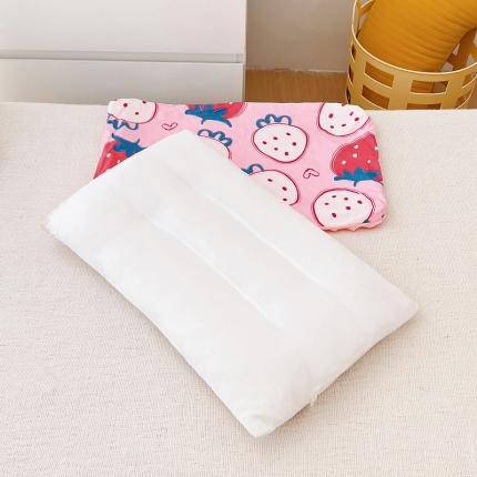 91家纺网 家纺一手货源 找家纺 吉咪兔A类全棉儿童豆豆绒枕可水洗定型枕午睡枕卡通豆豆枕大草莓