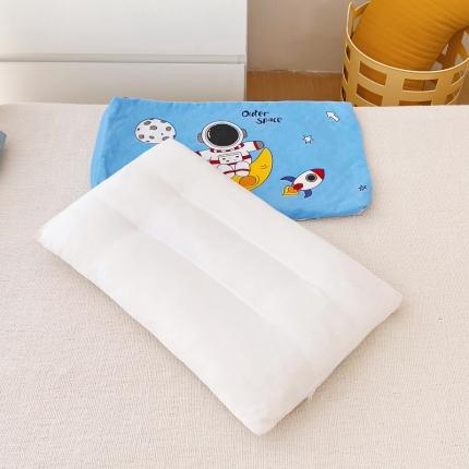 91家纺网 家纺一手货源 找家纺 吉咪兔A类全棉儿童豆豆绒枕可水洗定型枕午睡枕卡通豆豆枕宇航漫步