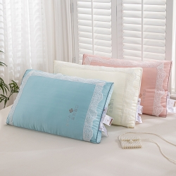 91家纺网 家纺一手货源 找家纺 （总）仁宇 2023新款韩式蕾丝款舒适枕头枕芯一个,粉色,黄色,蓝色