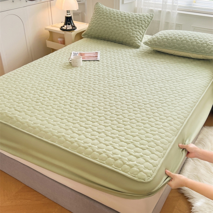 91家纺网 家纺一手货源 找家纺 梦舒羽 2025新款抗菌隔尿防水四季款夹棉加厚床笠床垫保护罩床垫套 苹果款-豆绿