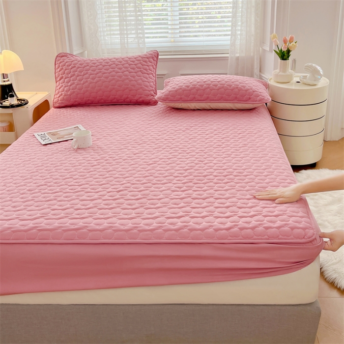 91家纺网 家纺一手货源 找家纺 梦舒羽 2025新款抗菌隔尿防水四季款夹棉加厚床笠床垫保护罩床垫套 苹果款-玫红