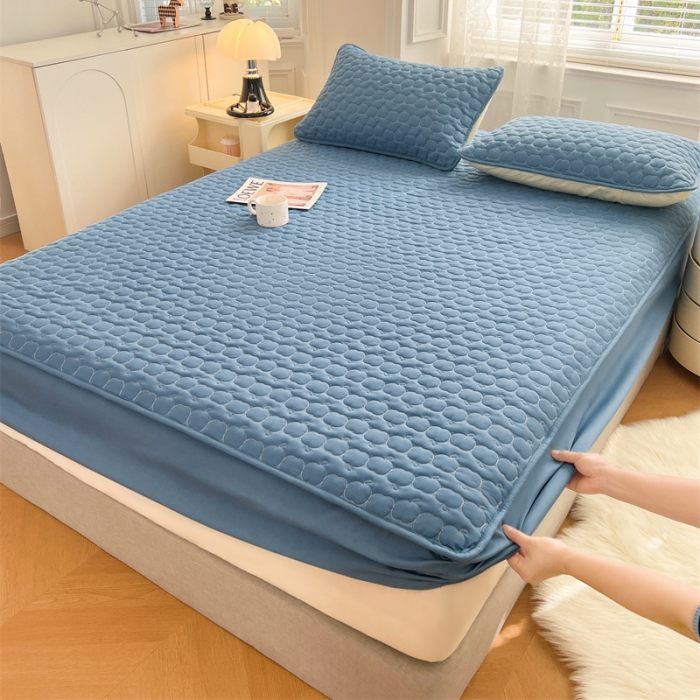 91家纺网 家纺一手货源 找家纺 梦舒羽2025新款抗菌隔尿防水四季款夹棉加厚床笠床垫保护罩床垫套 苹果款-深蓝