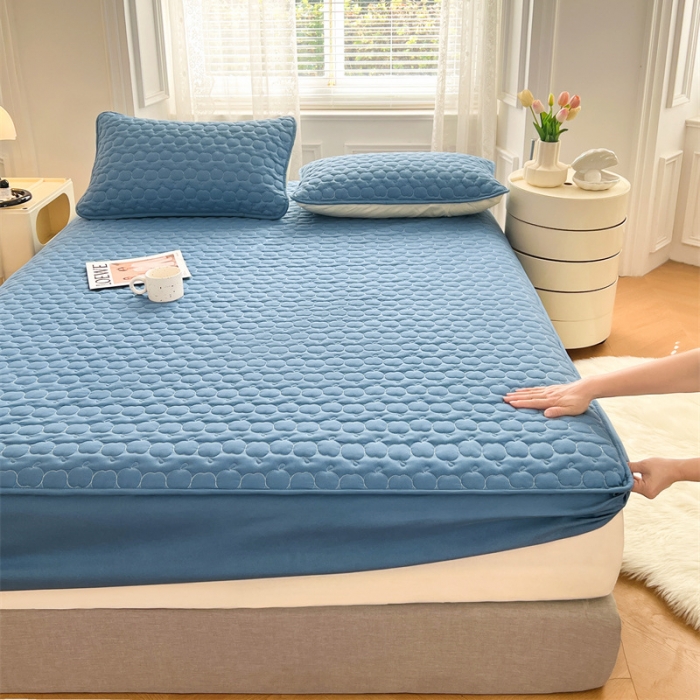 91家纺网 家纺一手货源 找家纺 梦舒羽2025新款抗菌隔尿防水四季款夹棉加厚床笠床垫保护罩床垫套 苹果款-深蓝