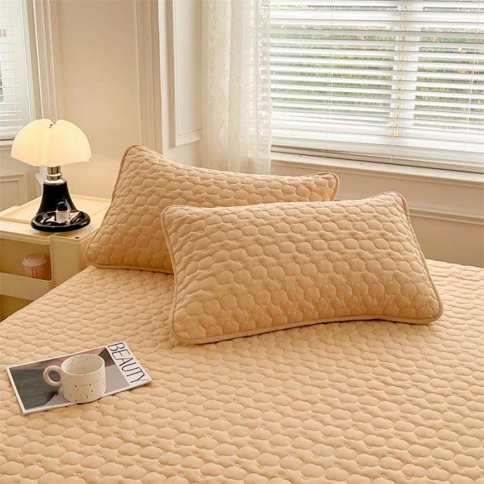 91家纺网 家纺一手货源 找家纺 梦舒羽 2025新款抗菌隔尿防水四季款夹棉加厚床笠床垫保护罩床垫套 苹果款-杏黄