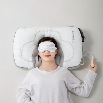 （总）麦肯锡2024新款可调节透气按摩气囊充气枕-模特图