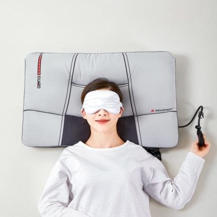 （总）麦肯锡2024新款可调节护颈气囊充气枕枕-模特图