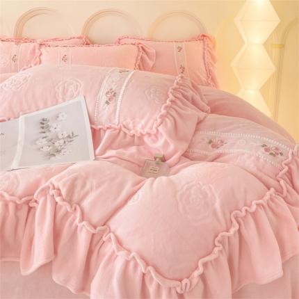 91家纺网 家纺一手货源 找家纺 逸尚阁 2024新款奢华系列高克重牛奶绒四件套 奢华-元气粉