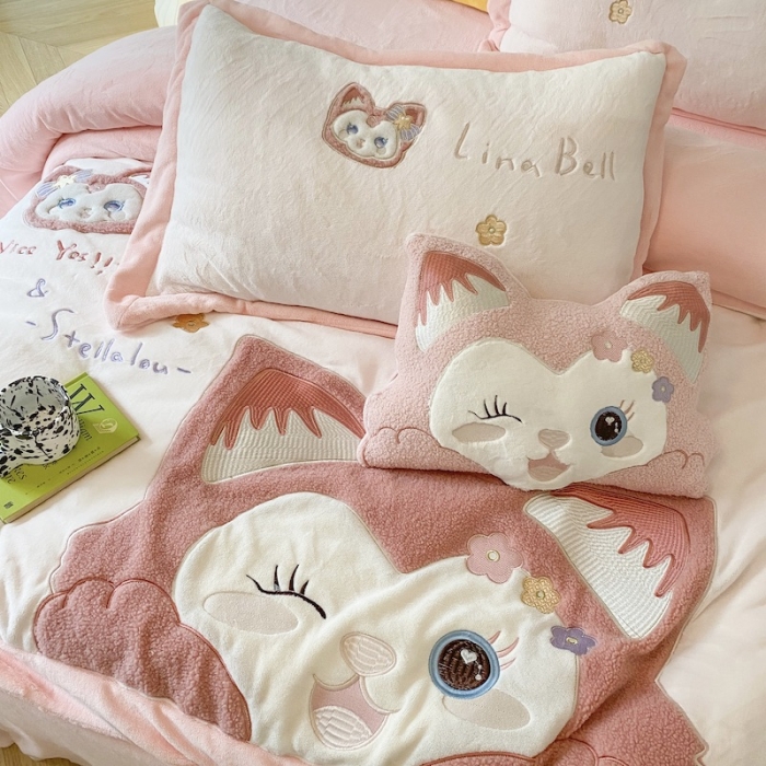 91家纺网 家纺一手货源 找家纺 紫碧螺 2023新款牛奶绒系列四件套-林娜贝尔 林娜贝尔-粉色