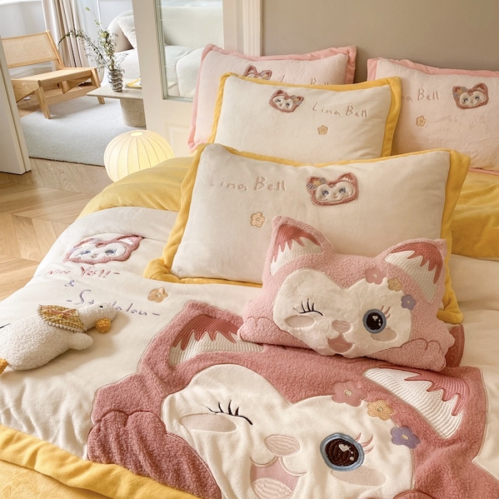 91家纺网 家纺一手货源 找家纺 紫碧螺 2023新款牛奶绒系列四件套-林娜贝尔 林娜贝尔-黄色