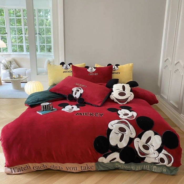 91家纺网 家纺一手货源 找家纺 紫碧螺 2023新款牛奶绒系列四件套-米奇 米奇-红色