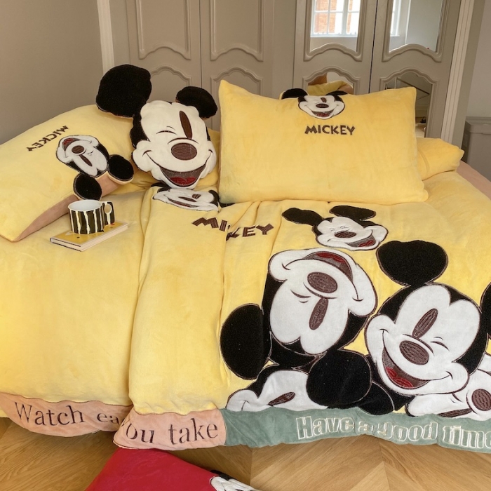 91家纺网 家纺一手货源 找家纺 紫碧螺 2023新款牛奶绒系列四件套-米奇 米奇-黄色