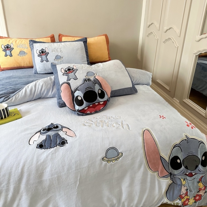 91家纺网 家纺一手货源 找家纺 紫碧螺 2023新款牛奶绒系列四件套-史迪奇 史迪奇-蓝色