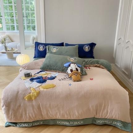 91家纺网 家纺一手货源 找家纺 （总）紫碧螺 2023新款牛奶绒系列四件套-唐老鸭