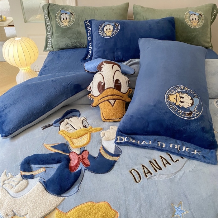 91家纺网 家纺一手货源 找家纺 （总）紫碧螺 2023新款牛奶绒系列四件套-唐老鸭