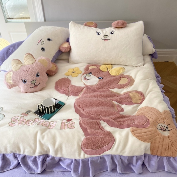 91家纺网 家纺一手货源 找家纺 紫碧螺 2023新款牛奶绒系列四件套-雪莉玫 雪莉玫-紫色