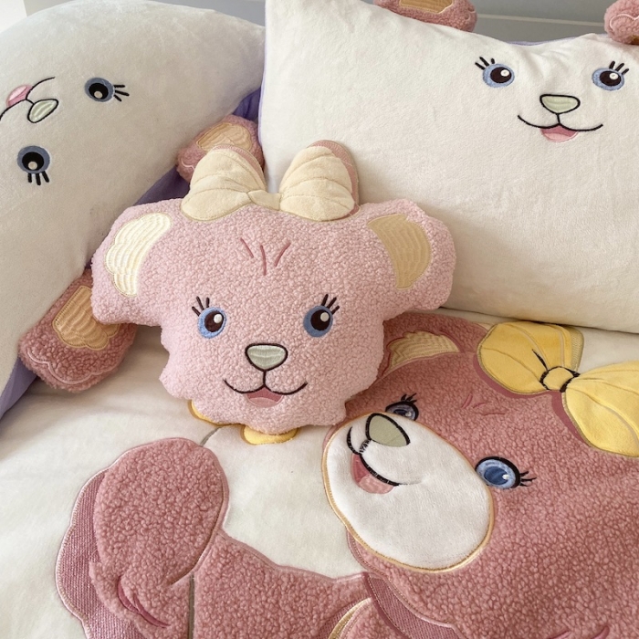 91家纺网 家纺一手货源 找家纺 紫碧螺 2023新款牛奶绒系列四件套-雪莉玫 雪莉玫-紫色