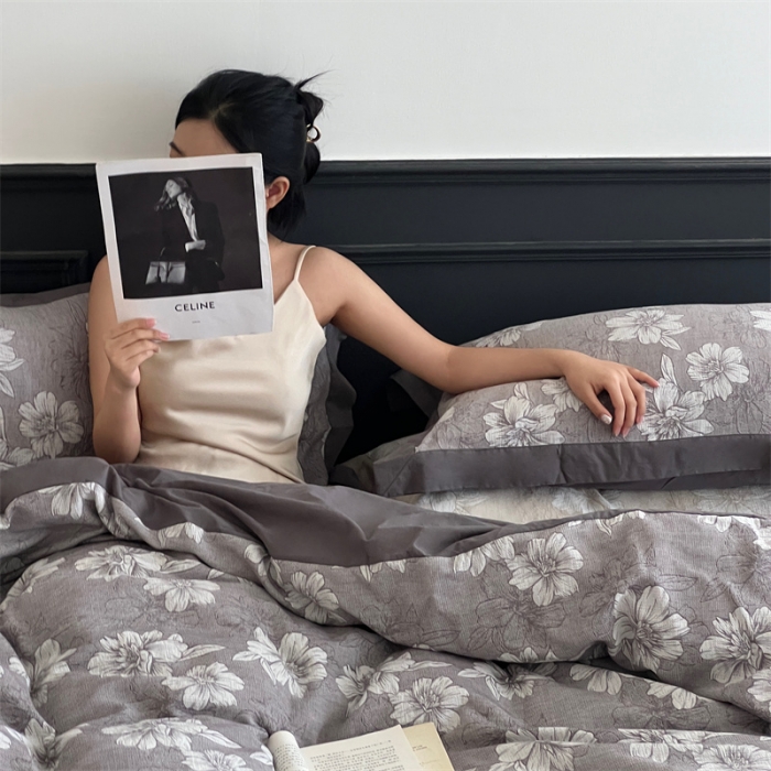 91家纺网 家纺一手货源 找家纺 梦享生活家居 2024新款色织全棉提花亲肤舒适四件套 花开声音-灰