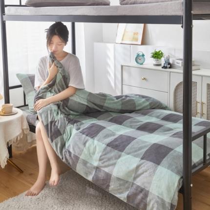 91家纺网 家纺一手货源 找家纺 总凌云 2025新款A类230克加厚牛奶绒学生宿舍三件套床笠款床单款