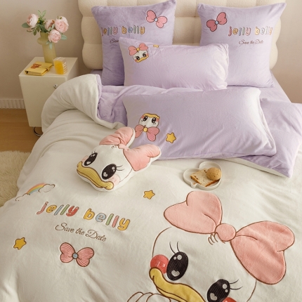 91家纺网 家纺一手货源 找家纺 新款绒梦里230克卡通贴布绣加厚牛奶绒四件套冬季儿童卡通三件套保暖套件