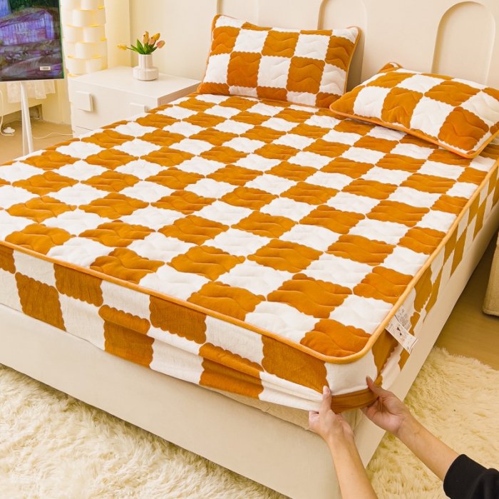 91家纺网 家纺一手货源 找家纺 恒尚居 2023新款棋盘格夹棉床笠 棋盘格-橘黄