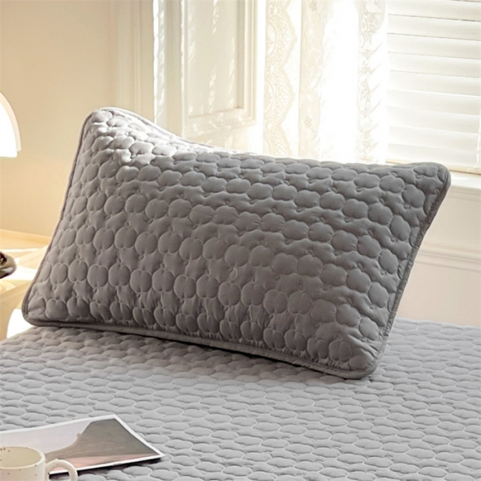 91家纺网 家纺一手货源 找家纺 梦舒羽 2025新款防水抗菌夹棉枕套防口水头油枕芯套 苹果款-深灰