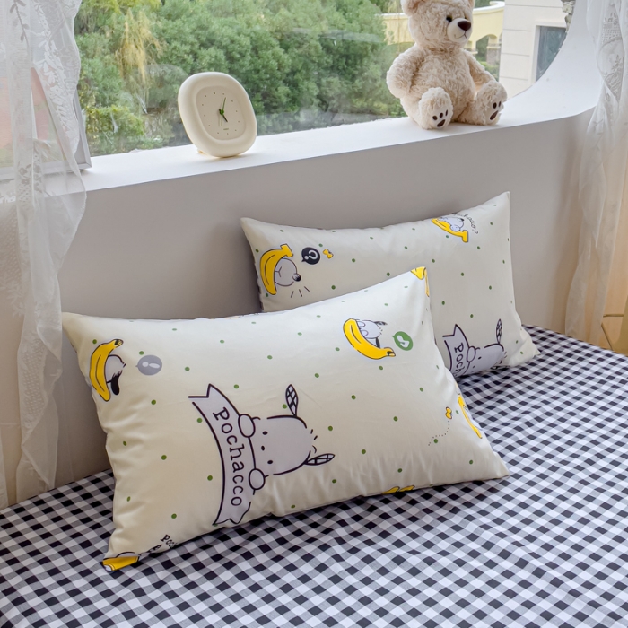 91家纺网 家纺一手货源 找家纺 金丝鸟家纺 2023新款全棉印花可爱卡通帕恰狗四件套 香蕉帕恰狗