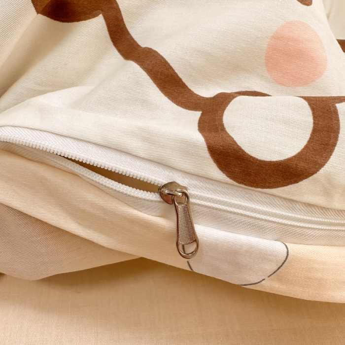 91家纺网 家纺一手货源 找家纺 晨希 2024春夏新款全棉13372印花四件套—卡通系列 点点熊