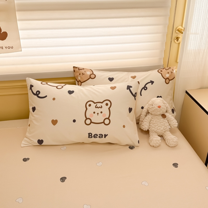 91家纺网 家纺一手货源 找家纺 晨希 2024春夏新款全棉13372印花四件套—卡通系列 点点熊