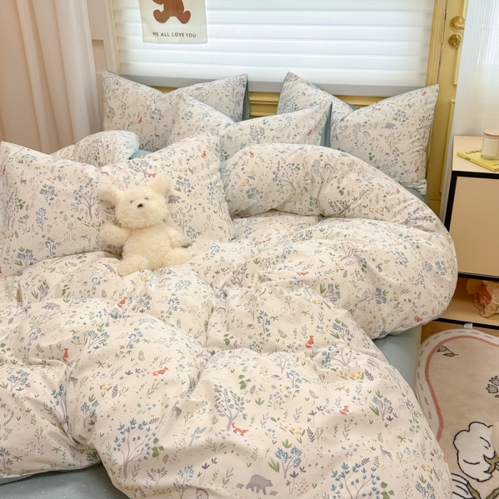 91家纺网 家纺一手货源 找家纺 晨希 2024春夏新款全棉13372印花四件套—卡通系列 森林王国