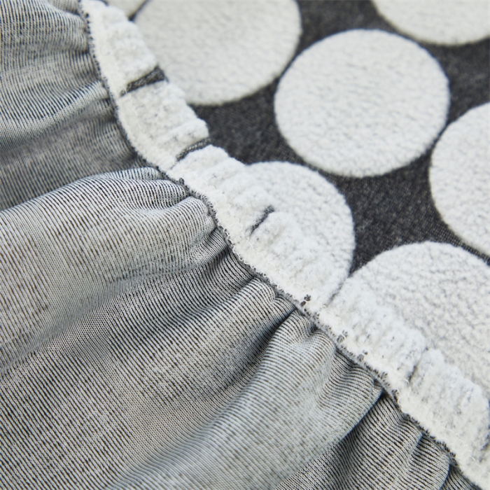 91家纺网 家纺一手货源 找家纺 逐日 2023新款云朵绒-黑白系列床头罩 黑白-波点