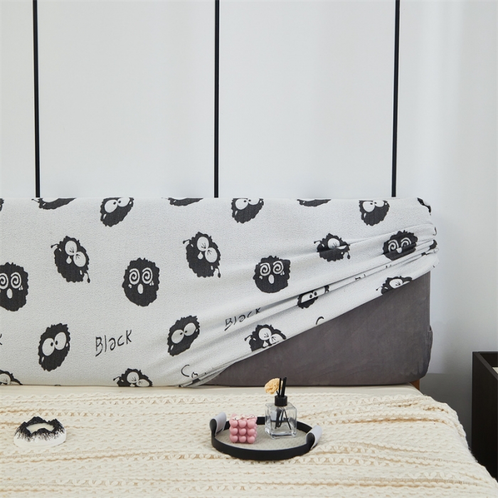 91家纺网 家纺一手货源 找家纺 逐日 2023新款云朵绒-黑白系列床头罩 黑白-煤球