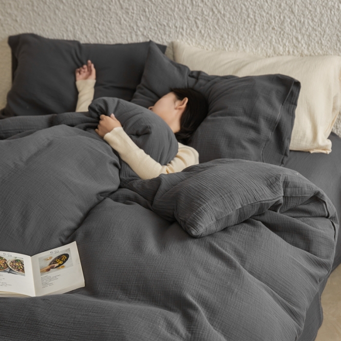 91家纺网 家纺一手货源 找家纺 安莱生活2024款绉纱美拉德色纯色四件套单品系列 黑巧