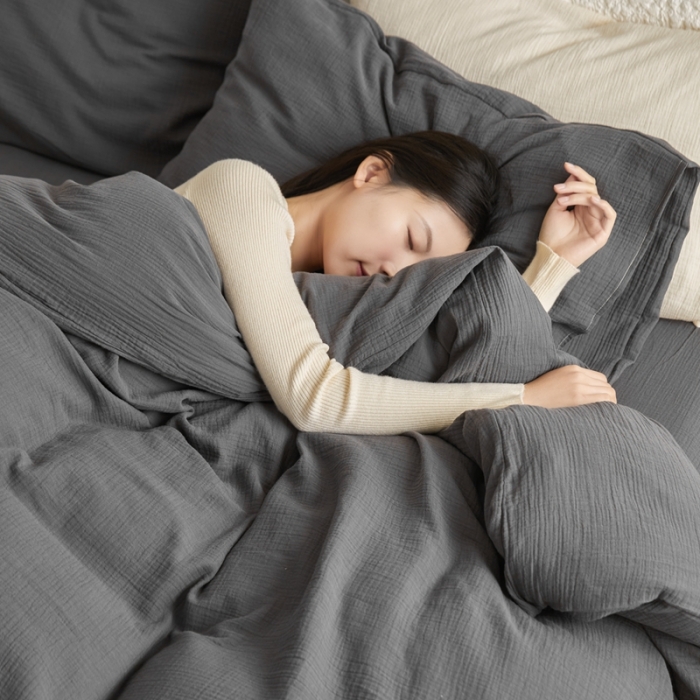 91家纺网 家纺一手货源 找家纺 安莱生活2024款绉纱美拉德色纯色四件套单品系列 黑巧