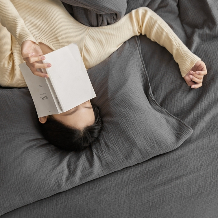 91家纺网 家纺一手货源 找家纺 安莱生活2024款绉纱美拉德色纯色四件套单品系列 黑巧