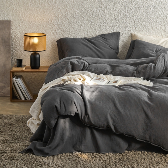 91家纺网 家纺一手货源 找家纺 安莱生活2024款绉纱美拉德色纯色四件套单品系列 黑巧