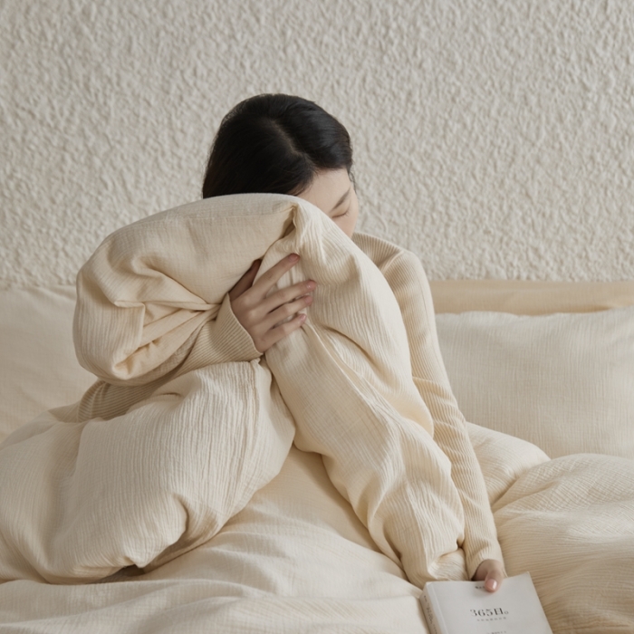 91家纺网 家纺一手货源 找家纺 安莱生活2024款绉纱美拉德色纯色四件套单品系列 芝士