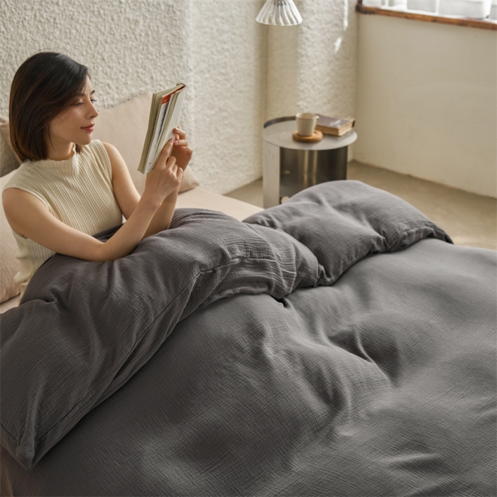 91家纺网 家纺一手货源 找家纺 安莱生活2024款绉纱美拉德色混搭四件套单品系列 黑巧+伯爵+曲奇伯爵