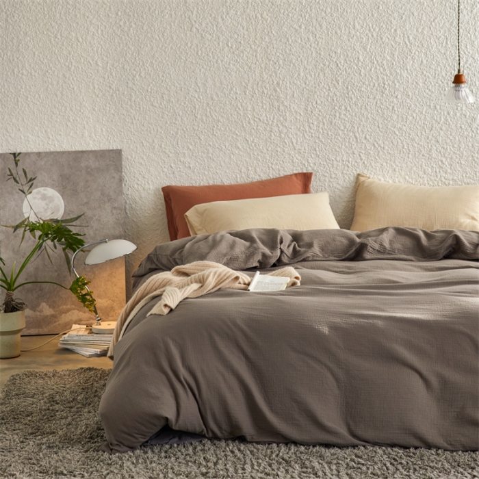 91家纺网 家纺一手货源 找家纺 安莱生活2024款绉纱美拉德色混搭四件套单品系列 糖棕+水泥+太妃曲奇